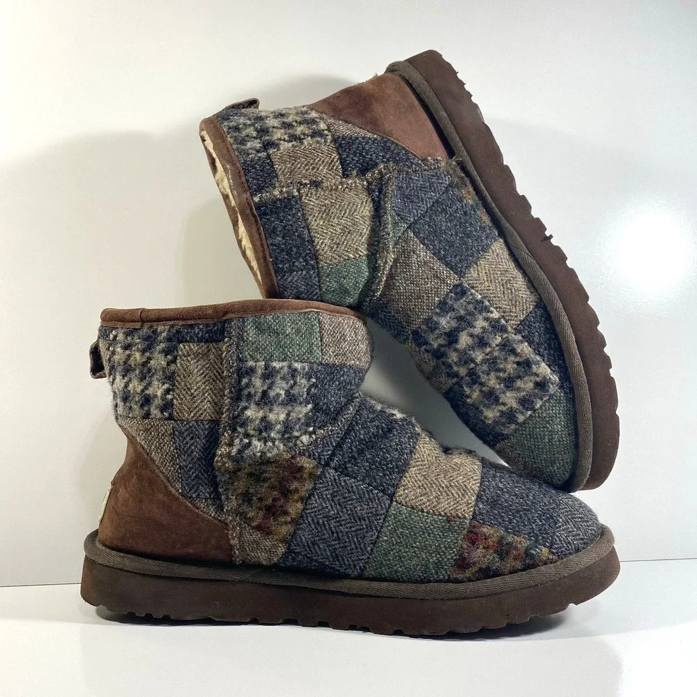 UGG Classic Mens Size 9 Mini Patchwork Pull On Boots 1013552